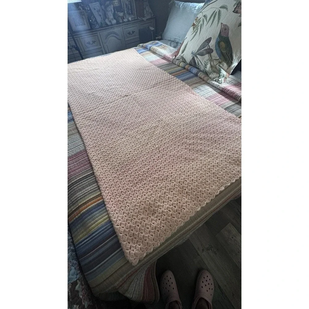 VTG Handmade Peach Crocheted Bedspread Coverlet 72x70 Peach Not Pink